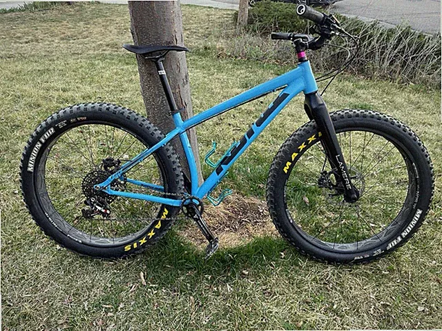2022 Kona Wozo Fat Bike Carbon Fork XO 12sp XT Brakes Chris King 27.5+ Excellent