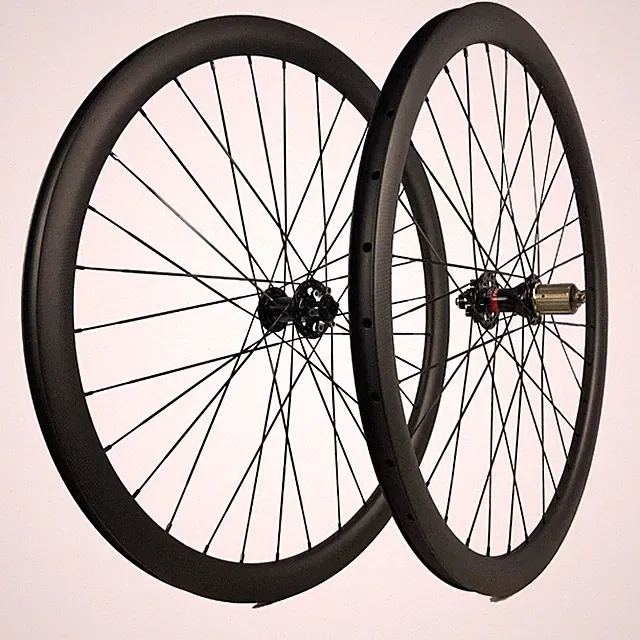 29er Carbon Road Bike Wheelset 650B 28mm Width 30mm Depth Clincher Tubeless