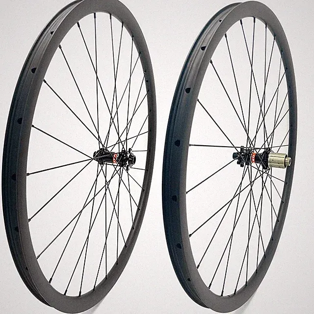 29er Ultralight Mountain Bike Carbon Wheelset Width 30mm Depth 30mm Tubeless