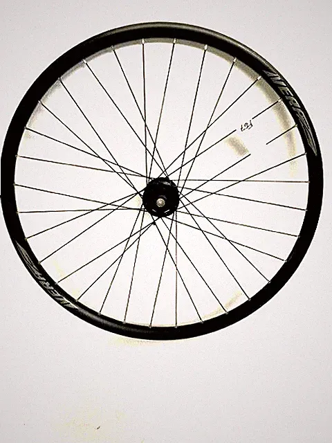 Oval Vera Terra DPD22 Disc 650B/27.5 Front Wheel 6 Bolt Hub 15x100mm TA 32h F67