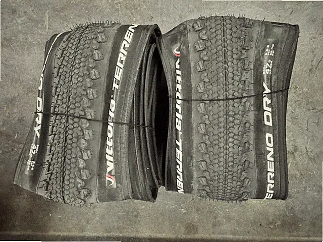 Vittoria Terreno Dry Tubeless Ready Gravel Tire – 650Bx47c - Set of 2 – Black